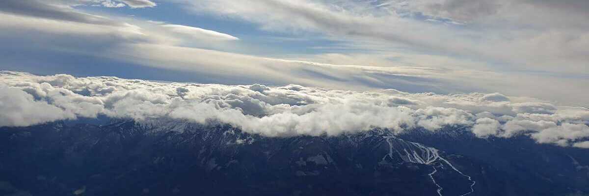 Flugwegposition um 10:20:22: Aufgenommen in der Nähe von Gemeinde St. Pankraz, Österreich in 3295 Meter